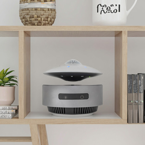 Enceinte en auto-lévitation...