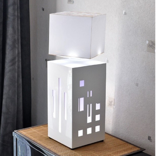 Lampe LED en lévitation...