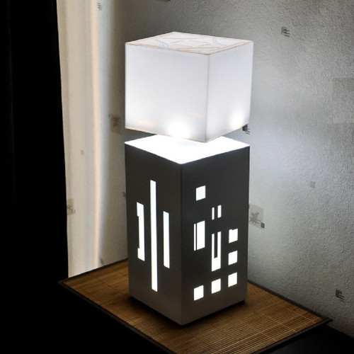 Lampe LED en lévitation...